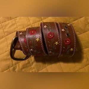 OLGA SANTINI  Floral  Embroidered Genuine Leather Belt L
